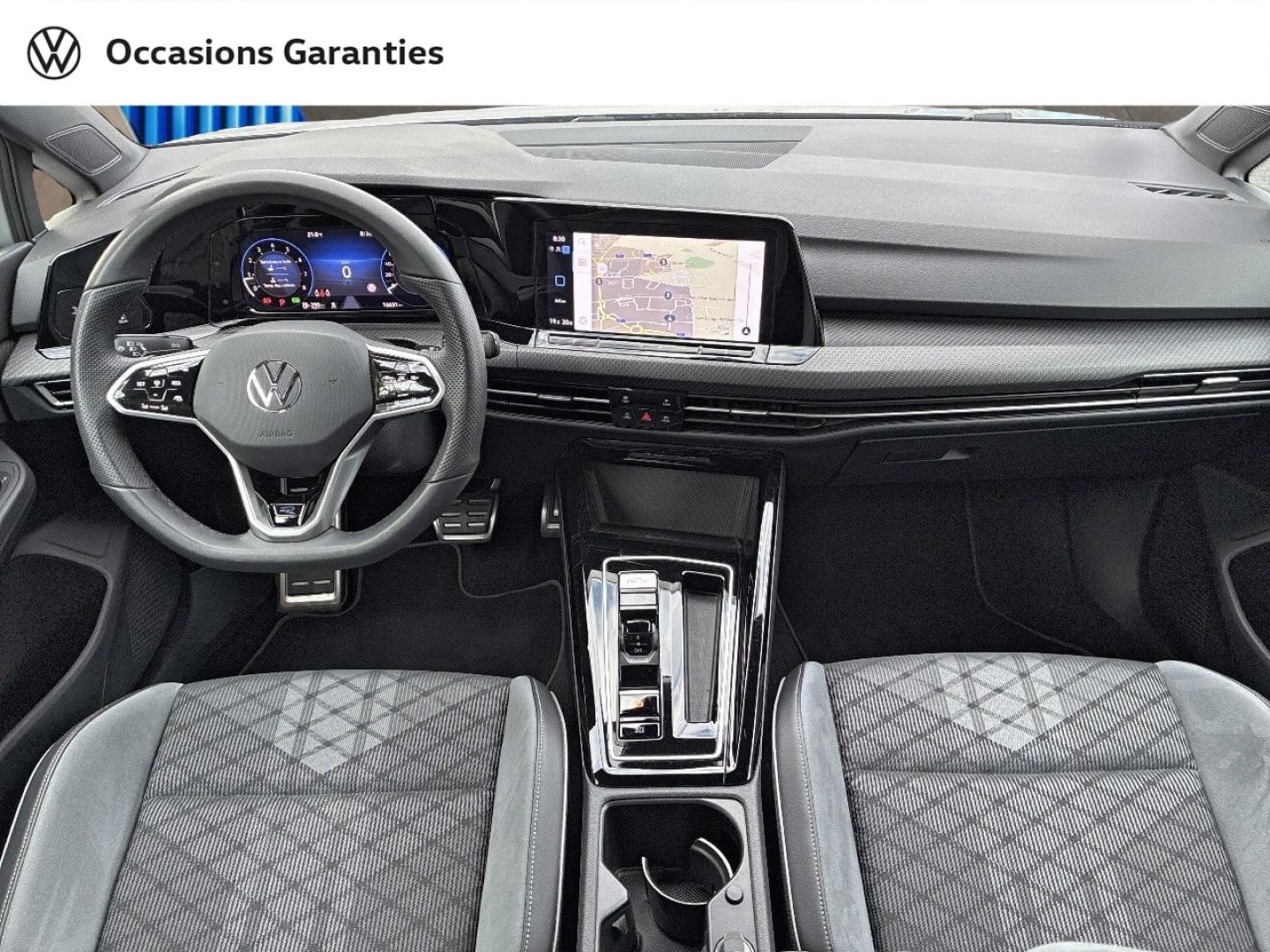 Voitures occasions VOLKSWAGEN GOLF R-Line Orvault