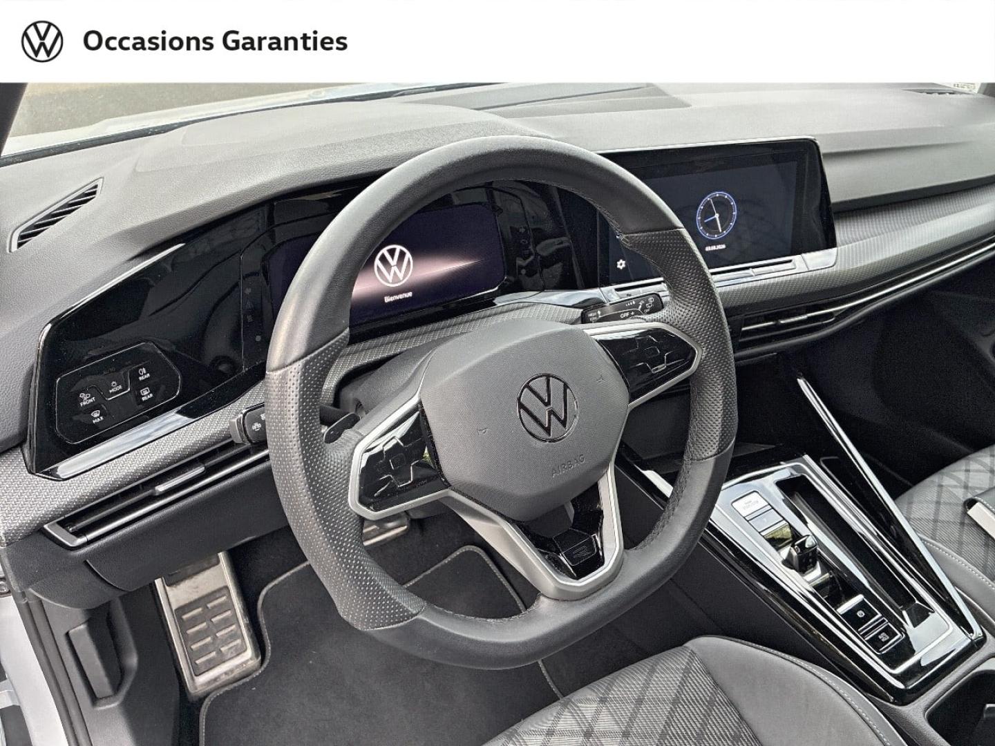 Voitures occasions VOLKSWAGEN GOLF R-Line Rezé