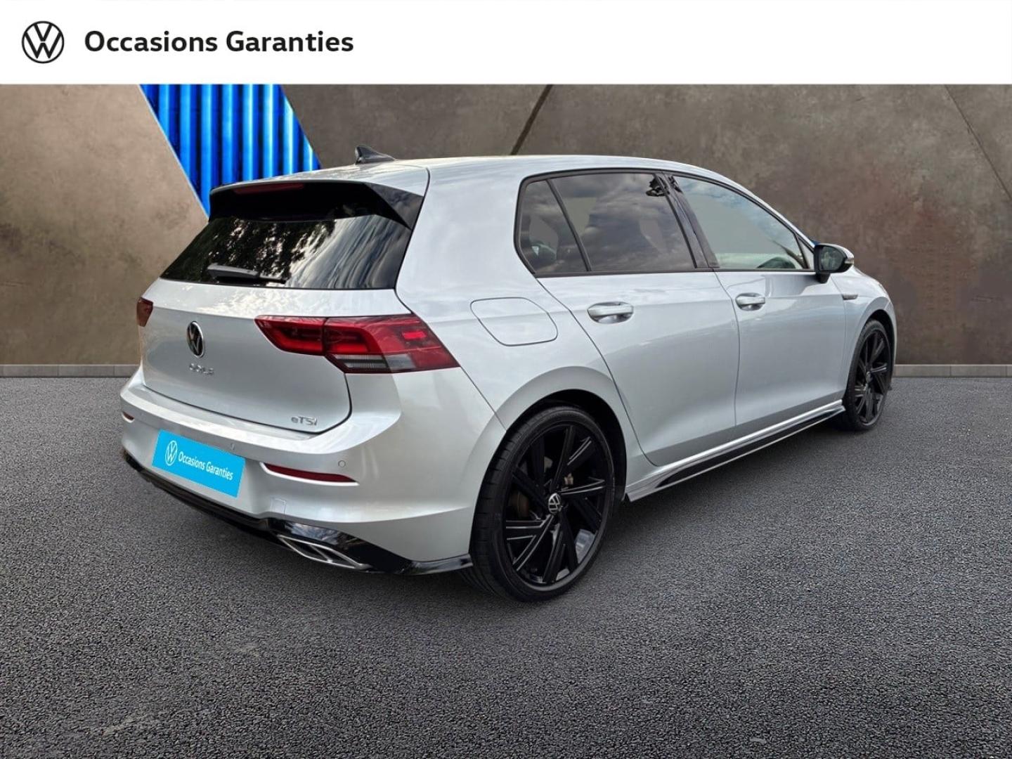 Voitures occasions VOLKSWAGEN GOLF R-Line Rezé