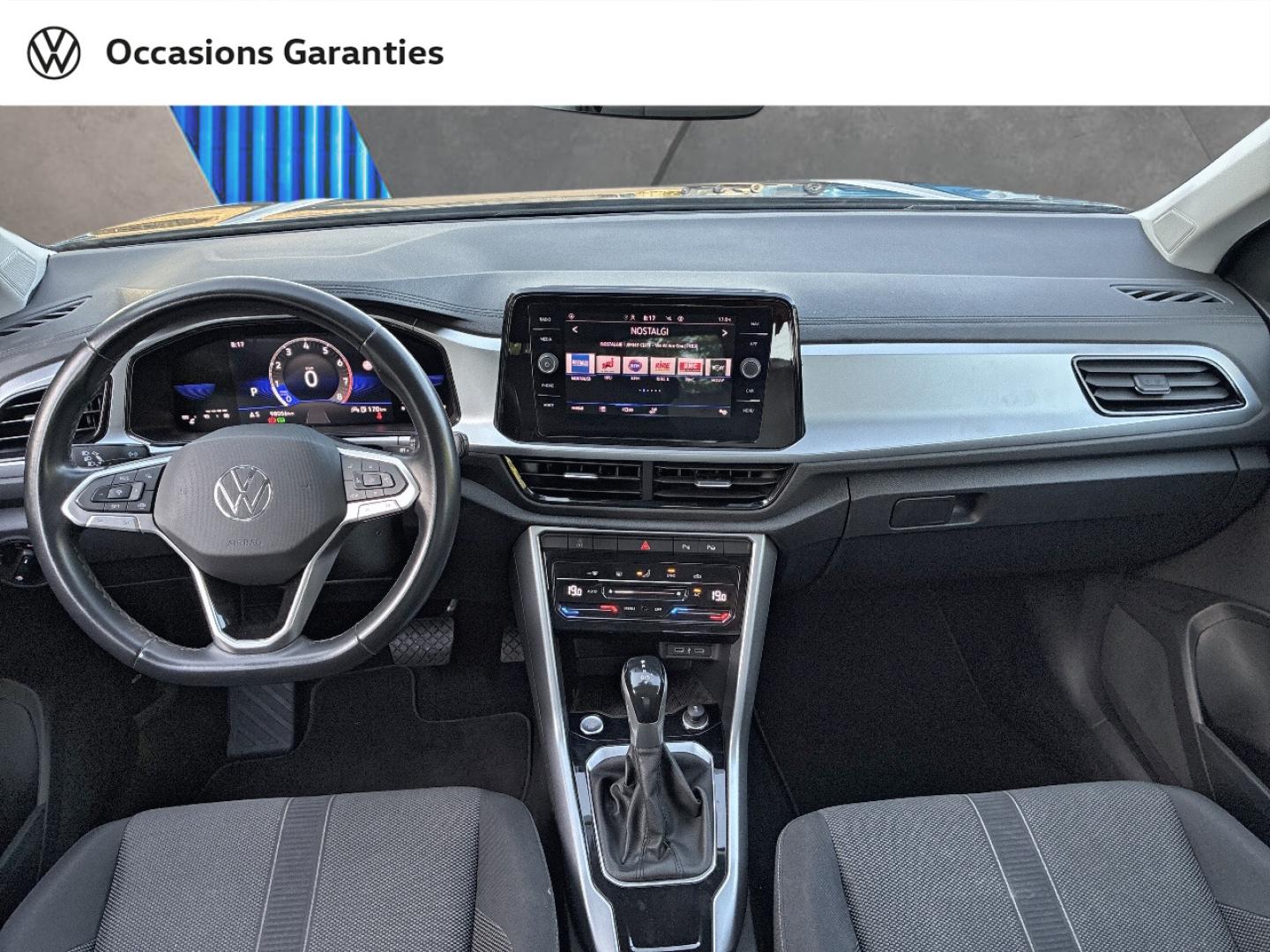 Voitures occasions VOLKSWAGEN T-ROC Life Plus Rezé