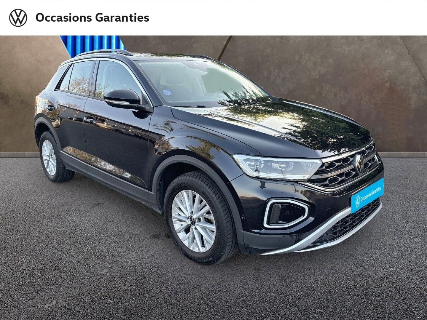 Voitures occasions VOLKSWAGEN T-ROC Life Plus Rezé
