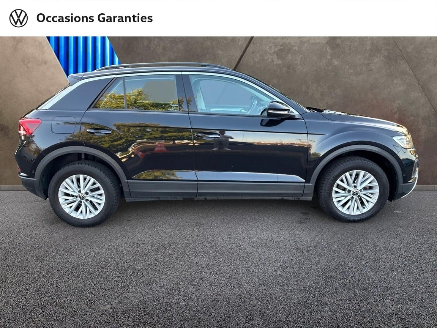 Voitures occasions VOLKSWAGEN T-ROC Life Plus Rezé