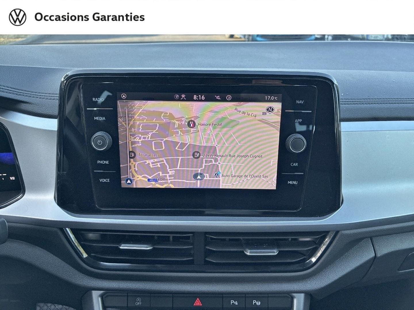 Voitures occasions VOLKSWAGEN T-ROC Life Plus Rezé
