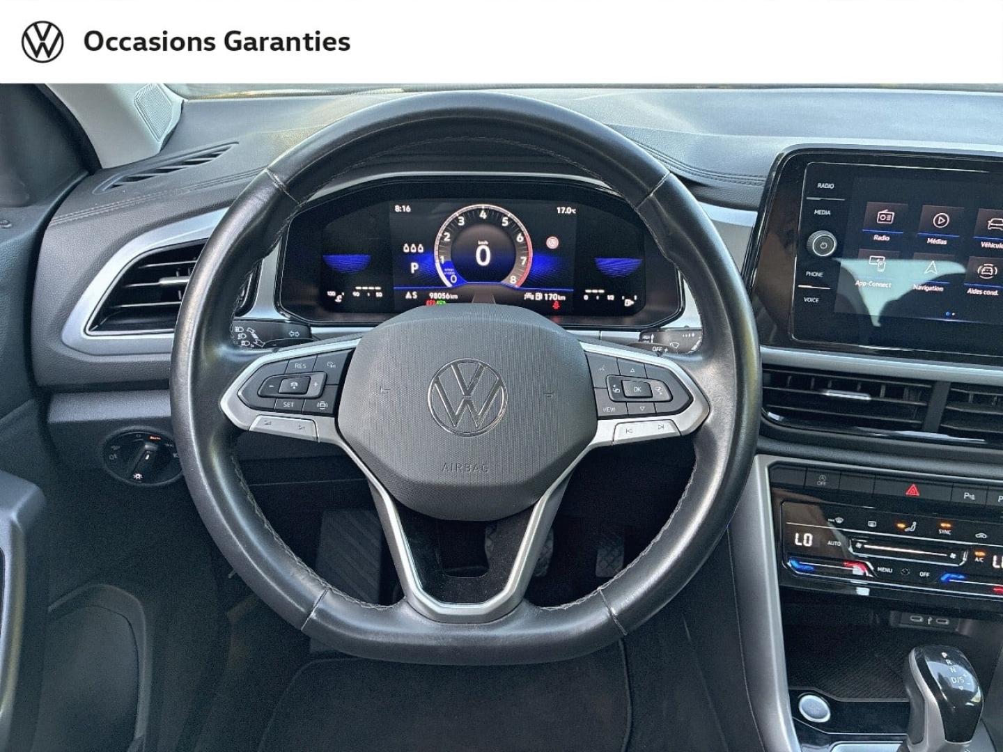 Voitures occasions VOLKSWAGEN T-ROC Life Plus Rezé