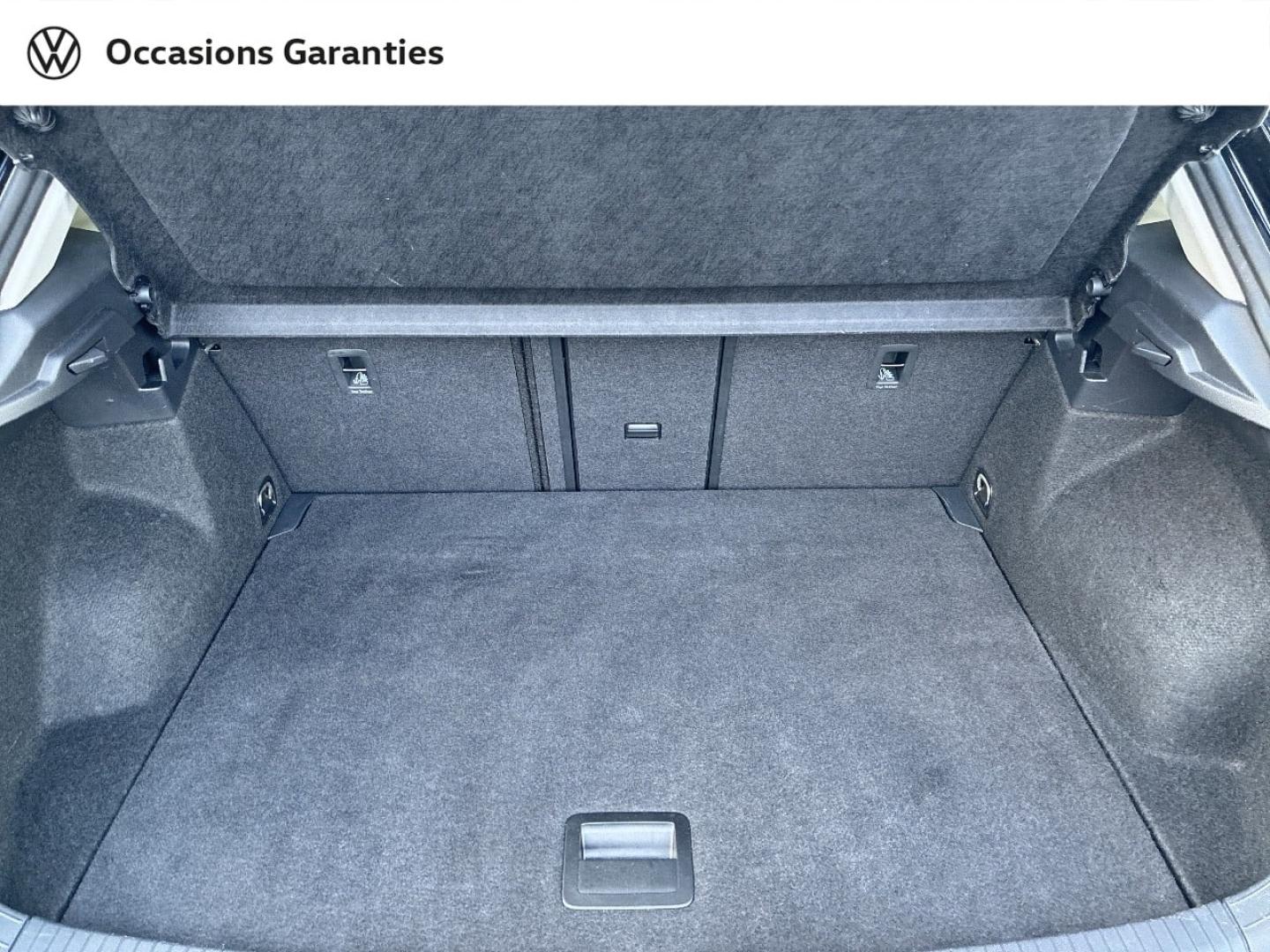 Voitures occasions VOLKSWAGEN T-ROC Life Plus Rezé