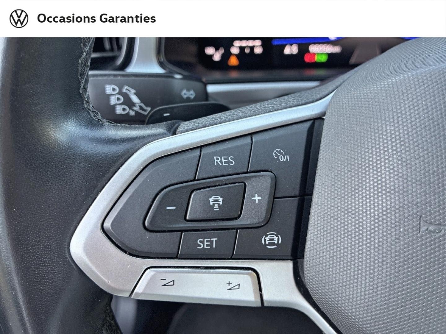 Voitures occasions VOLKSWAGEN T-ROC Life Plus Rezé