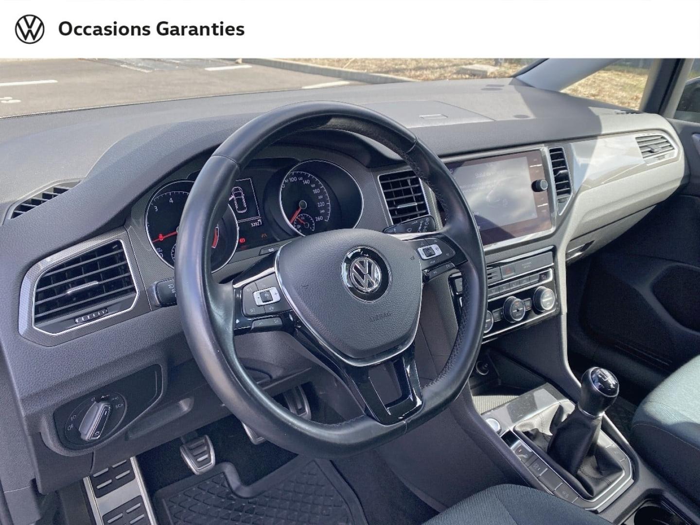 Voitures occasions VOLKSWAGEN GOLF SPORTSVAN IQ.Drive Rezé