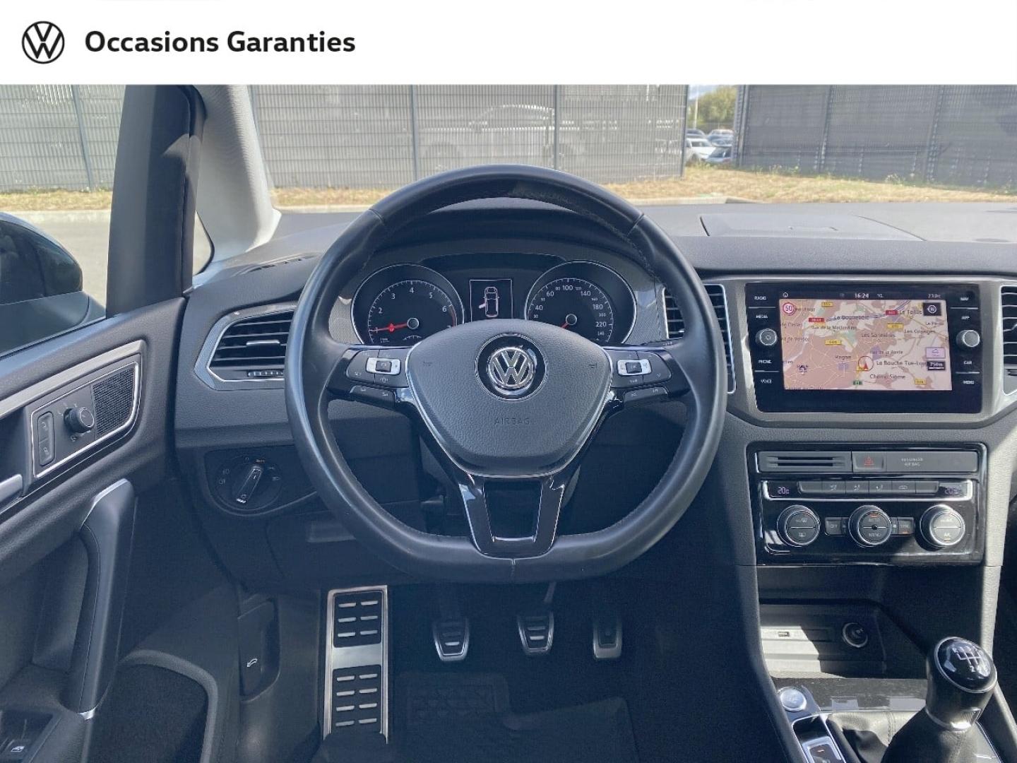 Voitures occasions VOLKSWAGEN GOLF SPORTSVAN IQ.Drive Rezé