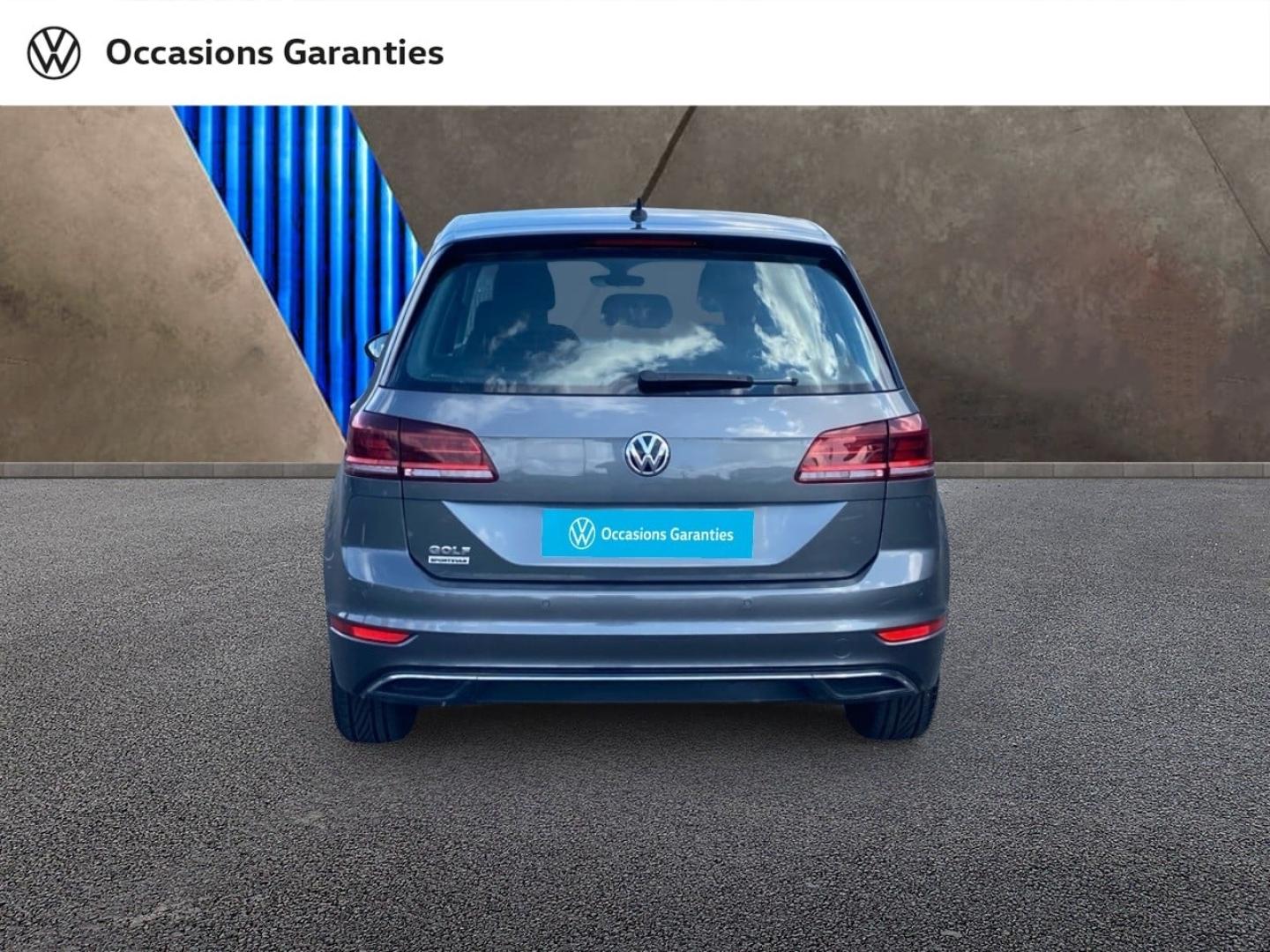 Voitures occasions VOLKSWAGEN GOLF SPORTSVAN IQ.Drive Rezé