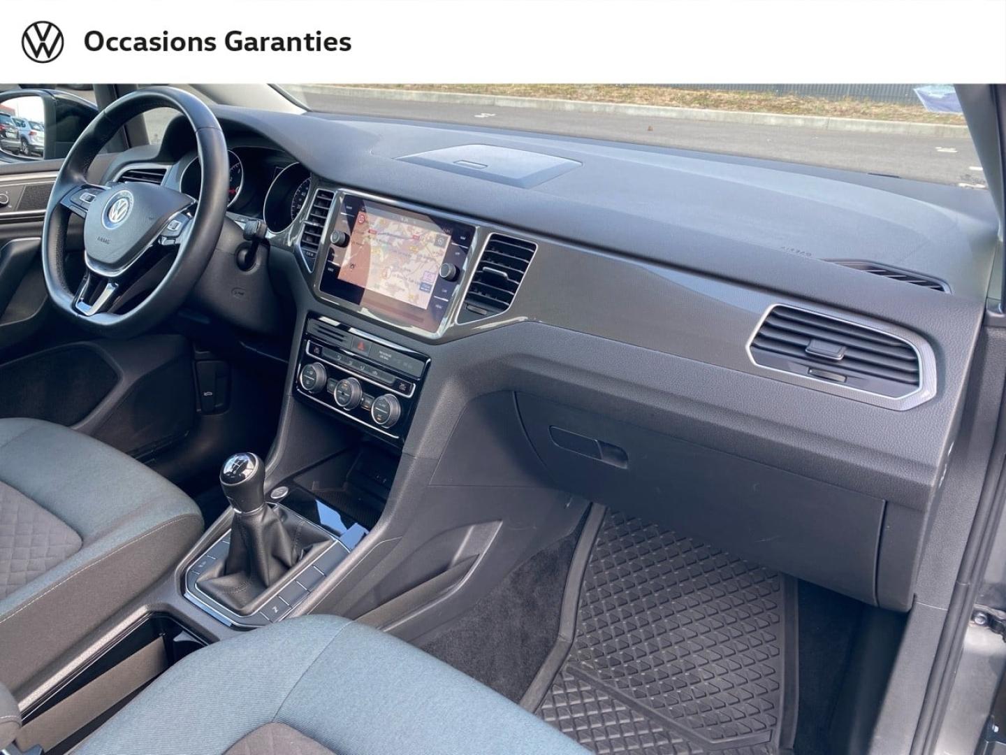Voitures occasions VOLKSWAGEN GOLF SPORTSVAN IQ.Drive Rezé