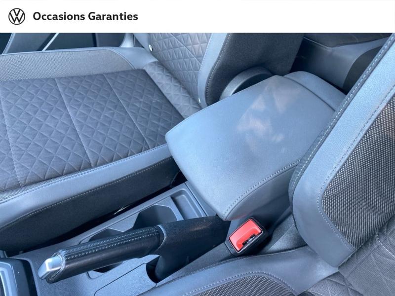 Voitures occasions VOLKSWAGEN T-CROSS Carat Orvault