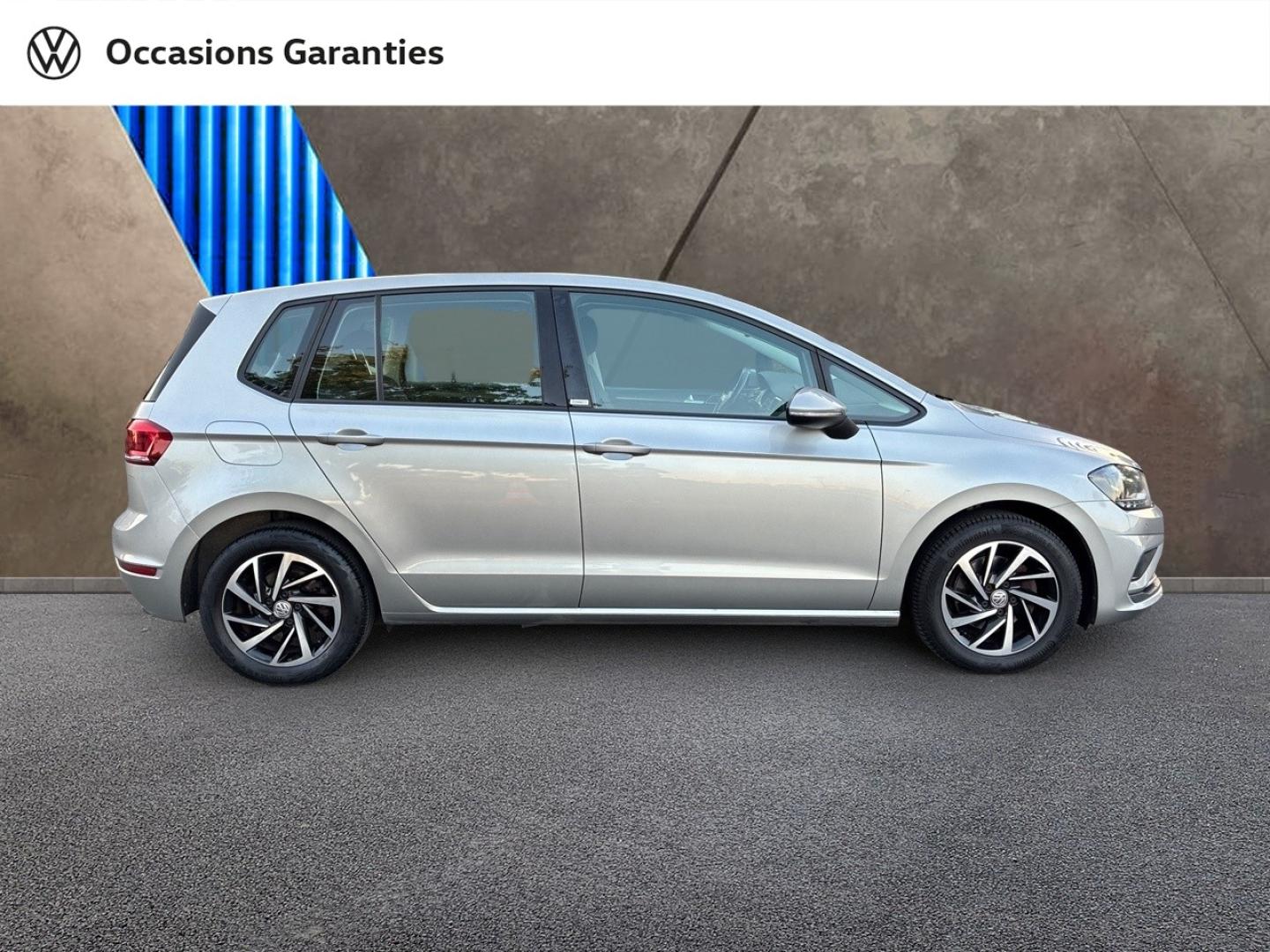 Voitures occasions VOLKSWAGEN GOLF SPORTSVAN Connect Rezé