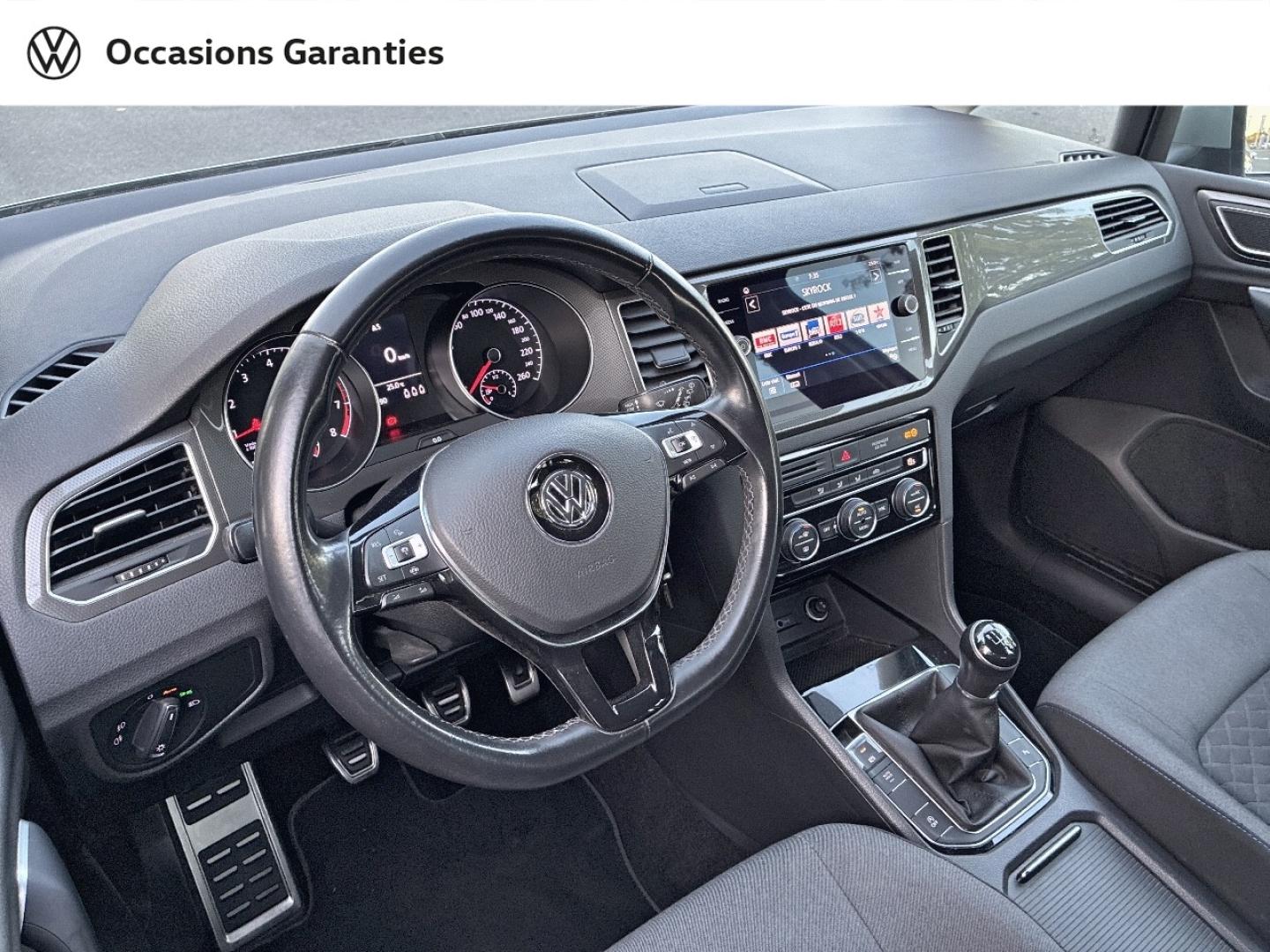 Voitures occasions VOLKSWAGEN GOLF SPORTSVAN Connect Rezé