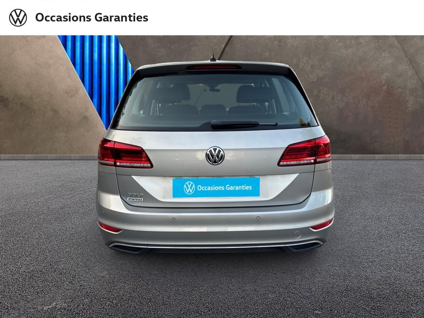 Voitures occasions VOLKSWAGEN GOLF SPORTSVAN Connect Rezé