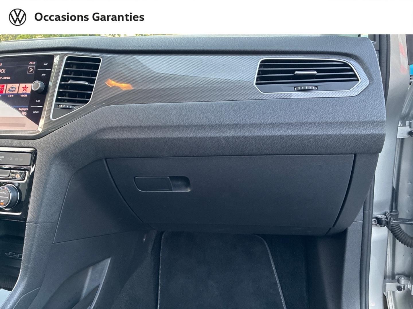 Voitures occasions VOLKSWAGEN GOLF SPORTSVAN Connect Rezé