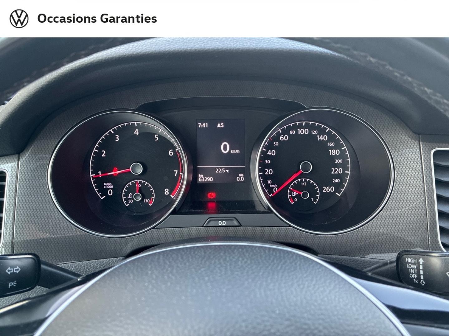 Voitures occasions VOLKSWAGEN GOLF SPORTSVAN Connect Rezé