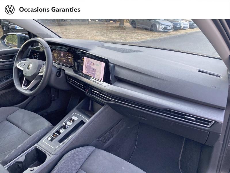 Voitures occasions VOLKSWAGEN GOLF Style 1st Rezé