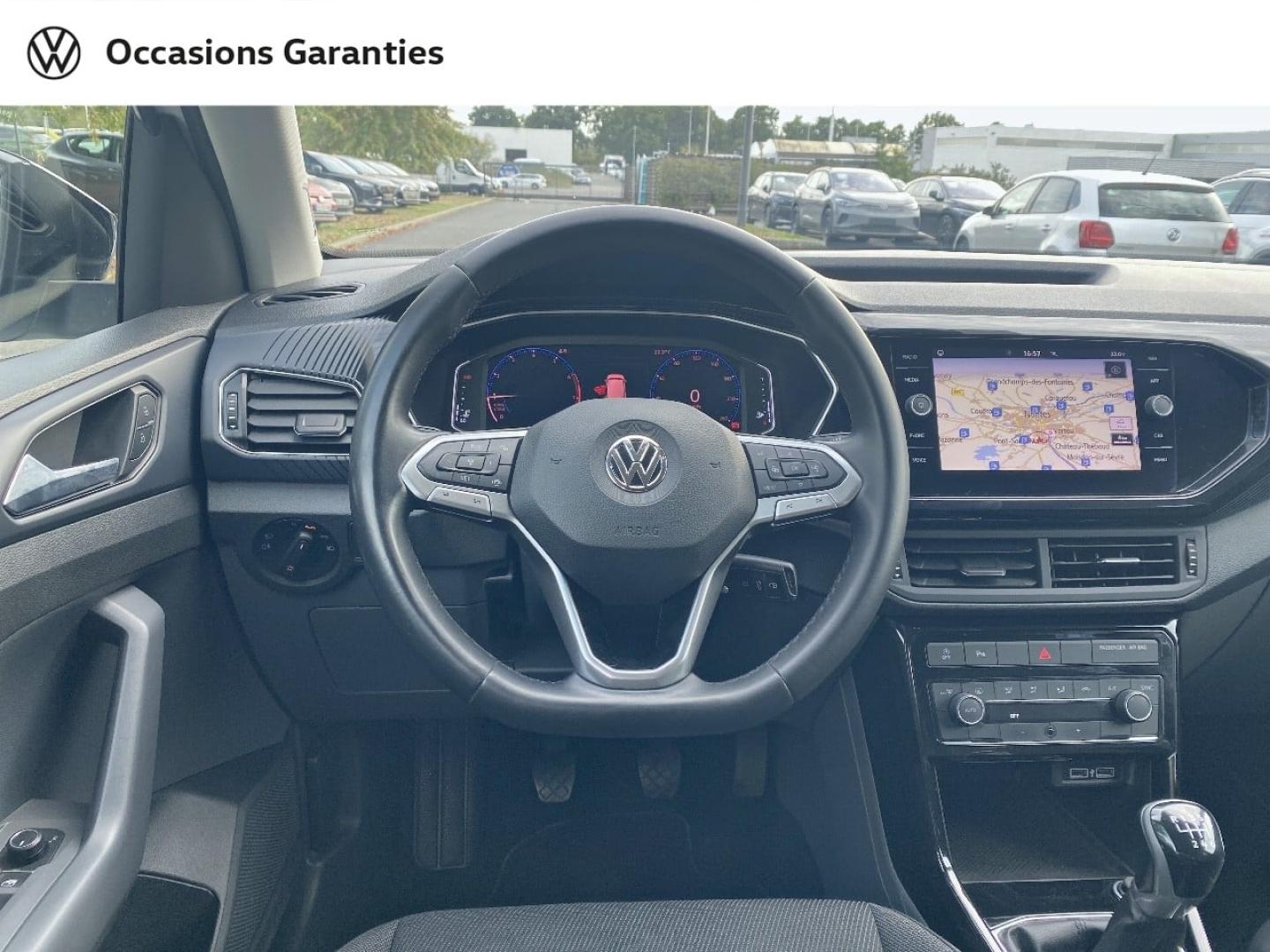 Voitures occasions VOLKSWAGEN T-CROSS First Edition Rezé