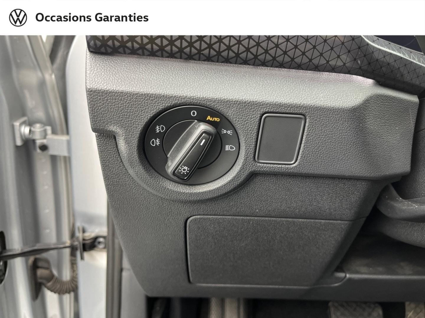 Voitures occasions VOLKSWAGEN T-CROSS R-Line Tech Rezé
