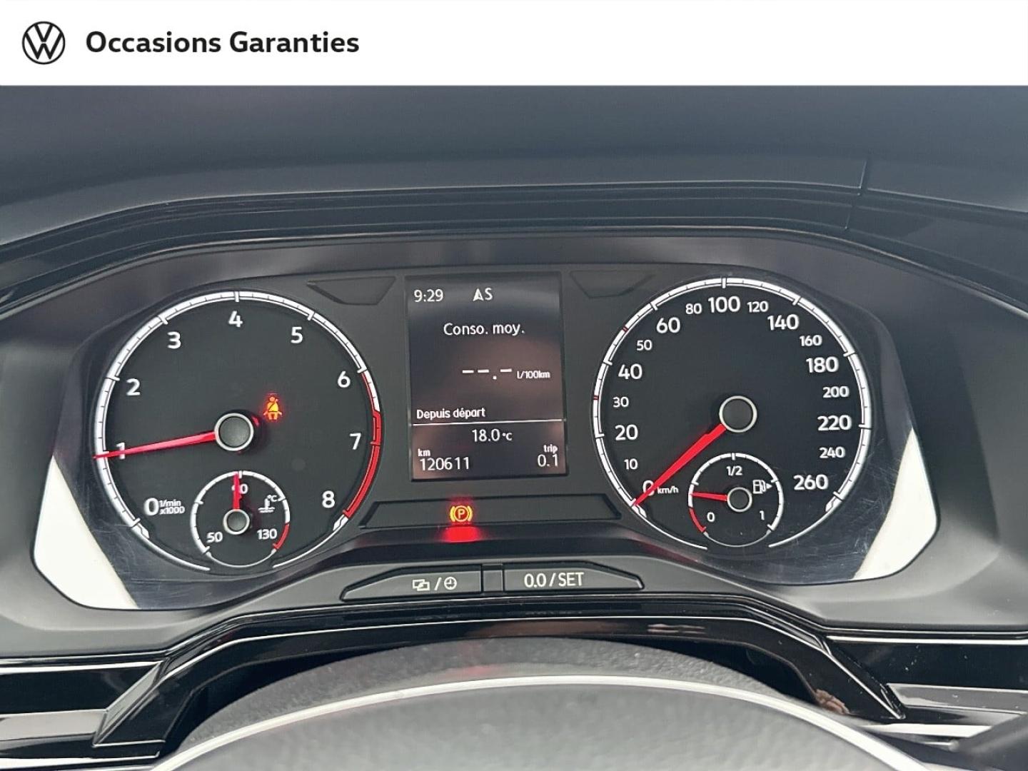 Voitures occasions VOLKSWAGEN POLO IQ.Drive Rezé