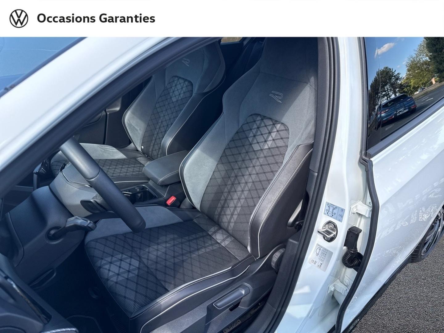 Voitures occasions VOLKSWAGEN GOLF R-Line Laxou
