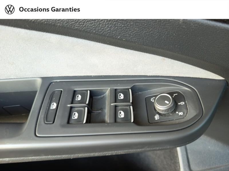 Voitures occasions VOLKSWAGEN GOLF R-Line Laxou