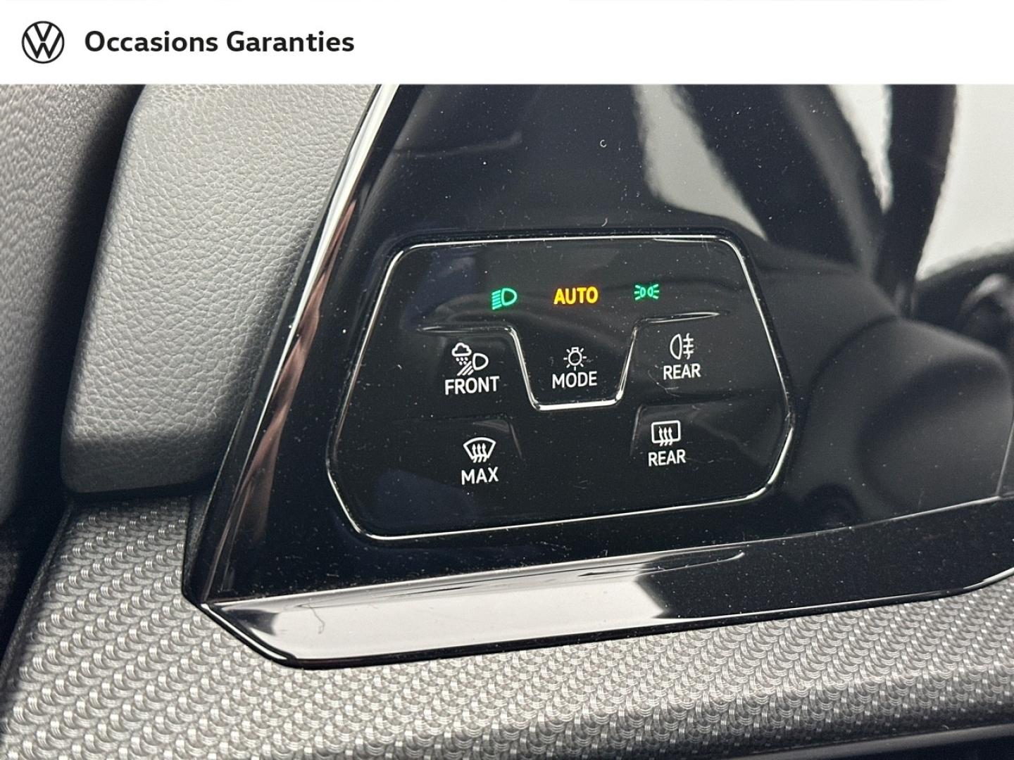 Voitures occasions VOLKSWAGEN GOLF R-Line Laxou
