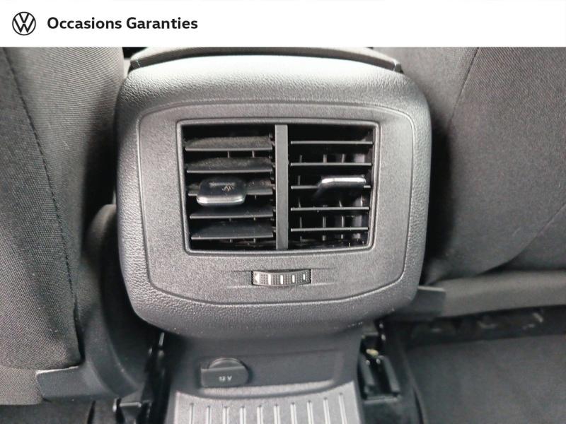 Voitures occasions VOLKSWAGEN T-ROC IQ.Drive Laxou