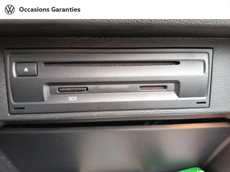 Voitures occasions VOLKSWAGEN T-ROC IQ.Drive Laxou