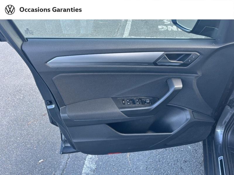 Voitures occasions VOLKSWAGEN T-ROC Active Laxou