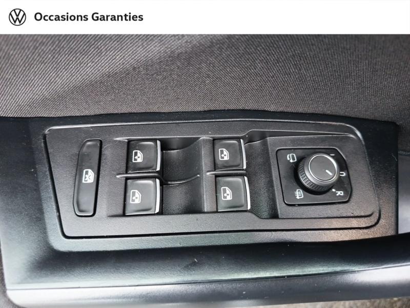 Voitures occasions VOLKSWAGEN T-ROC Active Laxou