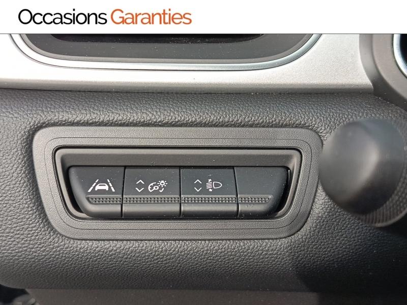 Voitures occasions RENAULT CAPTUR Techno Laxou