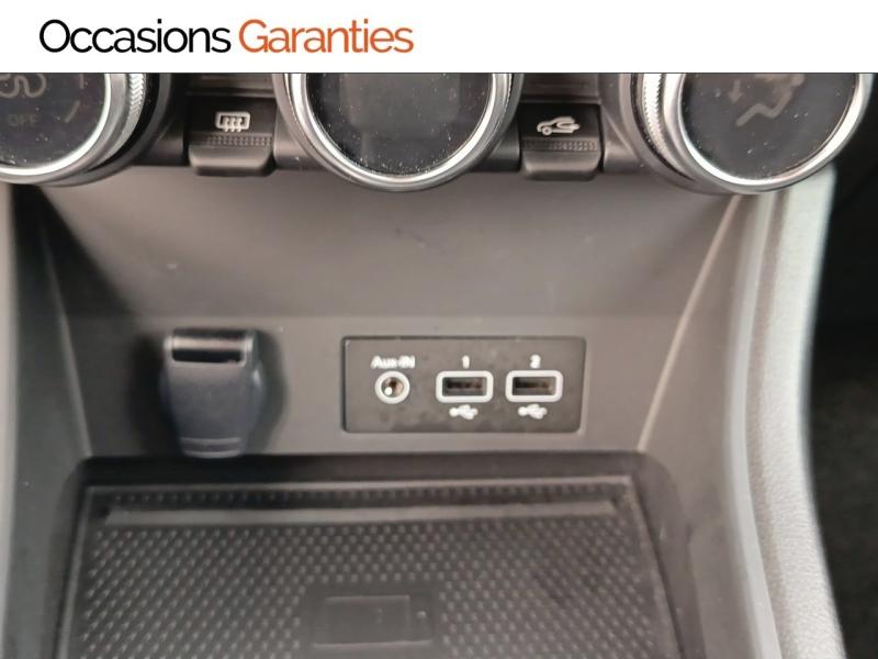 Voitures occasions RENAULT CAPTUR Techno Laxou