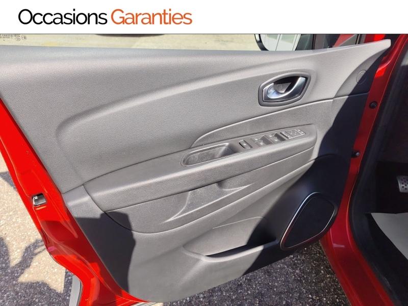 Voitures occasions RENAULT CAPTUR Intens Laxou