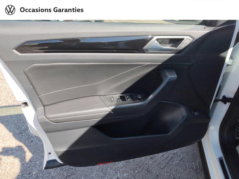 Voitures occasions VOLKSWAGEN T-ROC R-Line Laxou