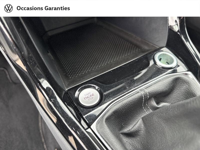 Voitures occasions VOLKSWAGEN T-CROSS R-Line Laxou