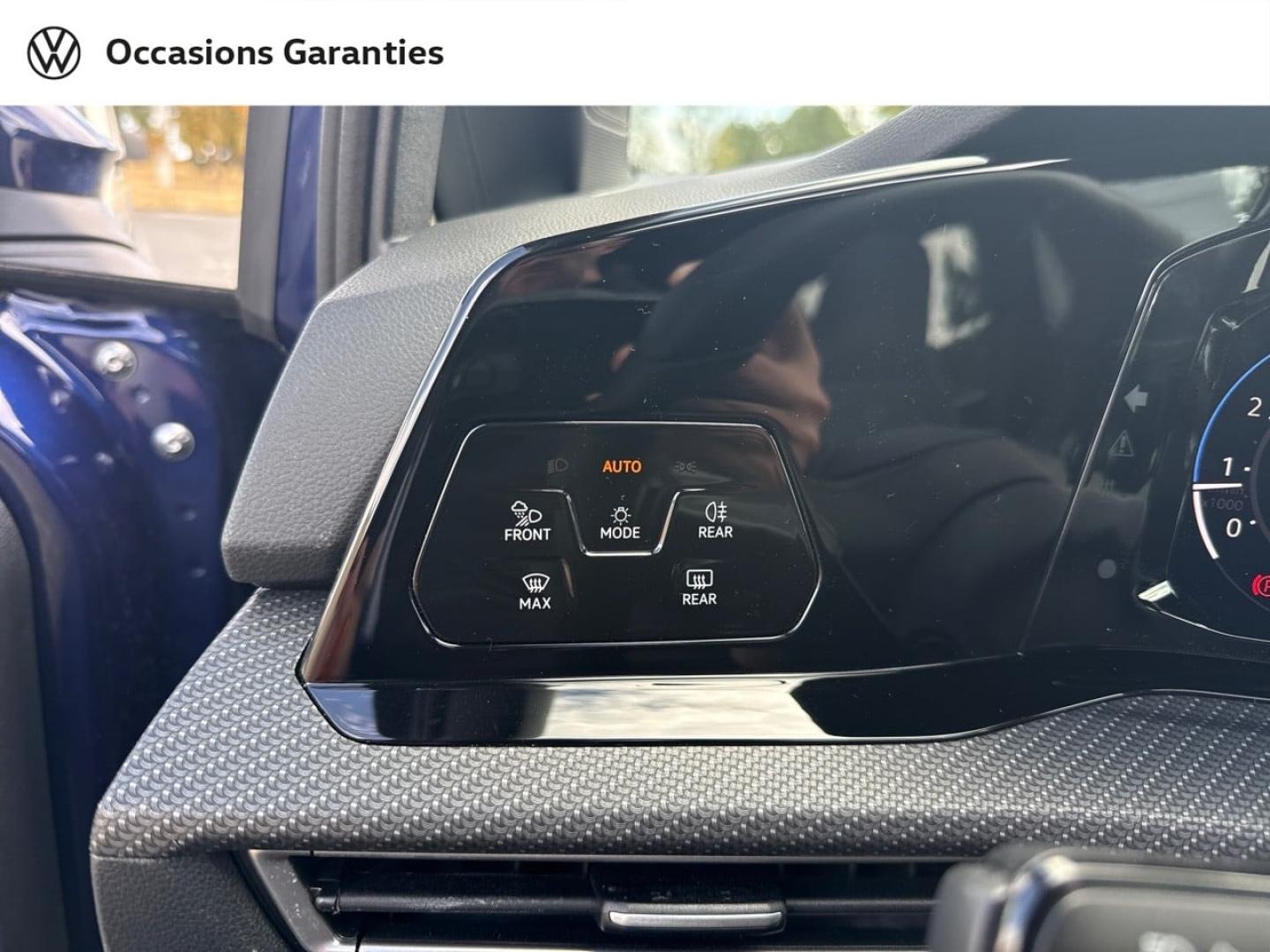 Voitures occasions VOLKSWAGEN GOLF R-Line Laxou