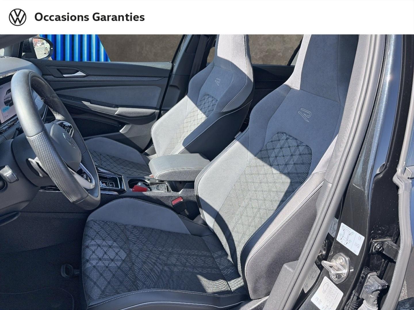 Voitures occasions VOLKSWAGEN GOLF R-Line Laxou