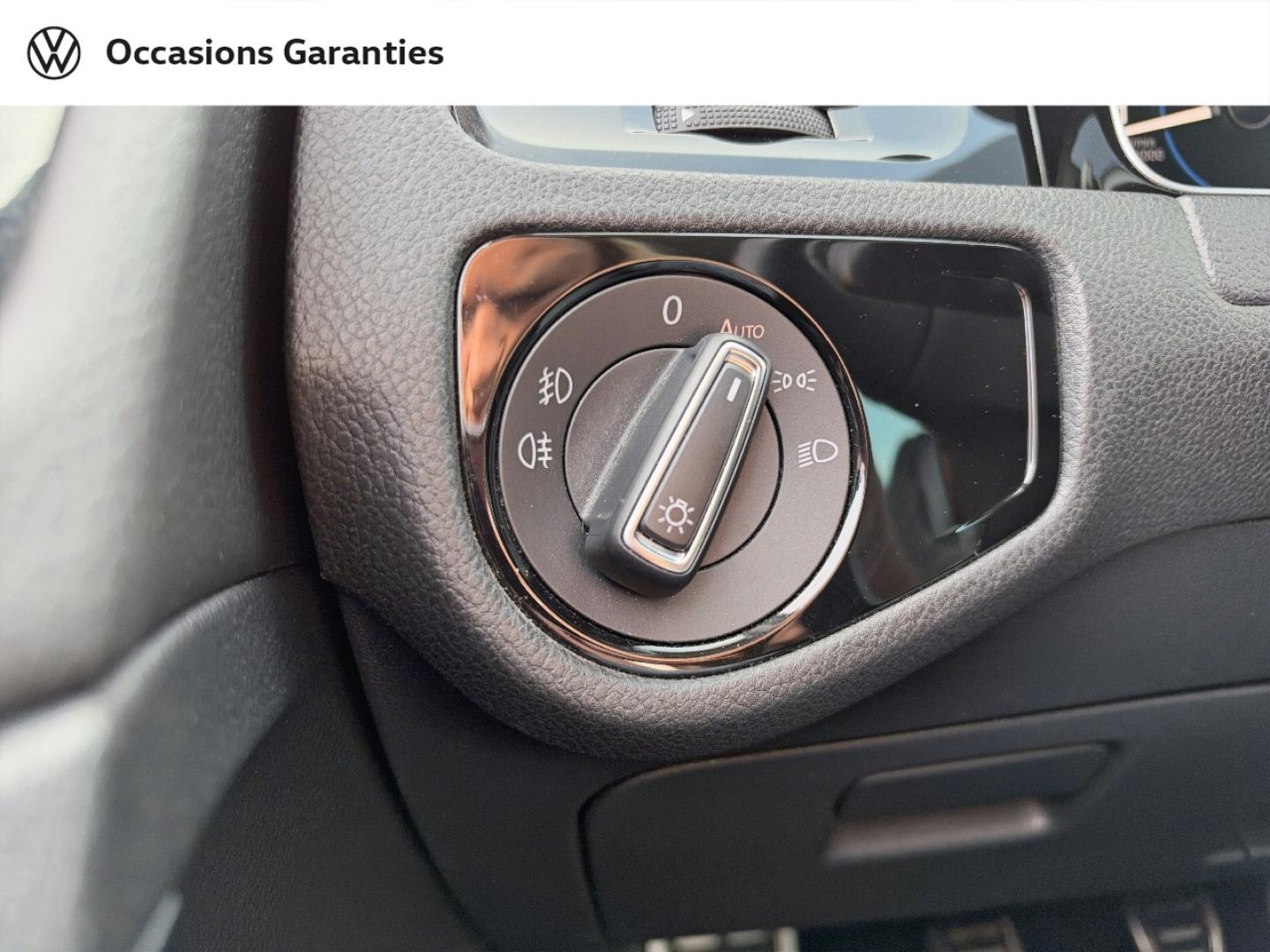 Voitures occasions VOLKSWAGEN GOLF Carat Laxou