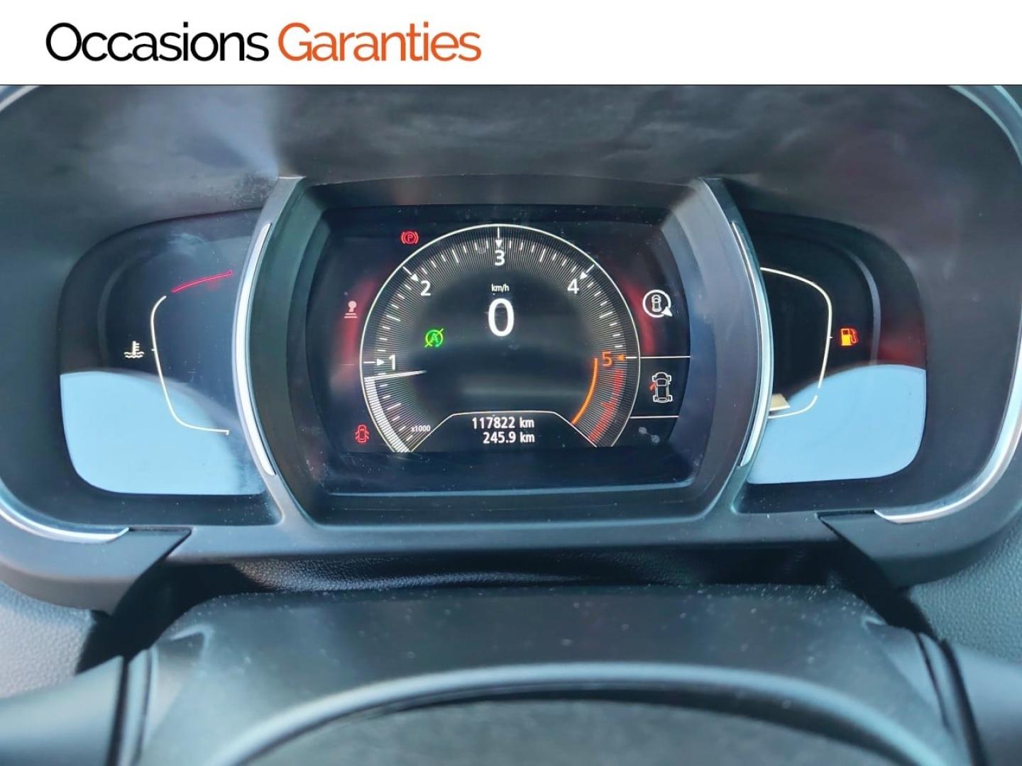 Voitures occasions RENAULT GRAND SCENIC Limited Laxou