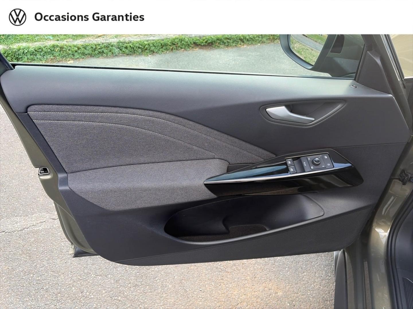 Voitures occasions VOLKSWAGEN ID.3 Life Max Laxou
