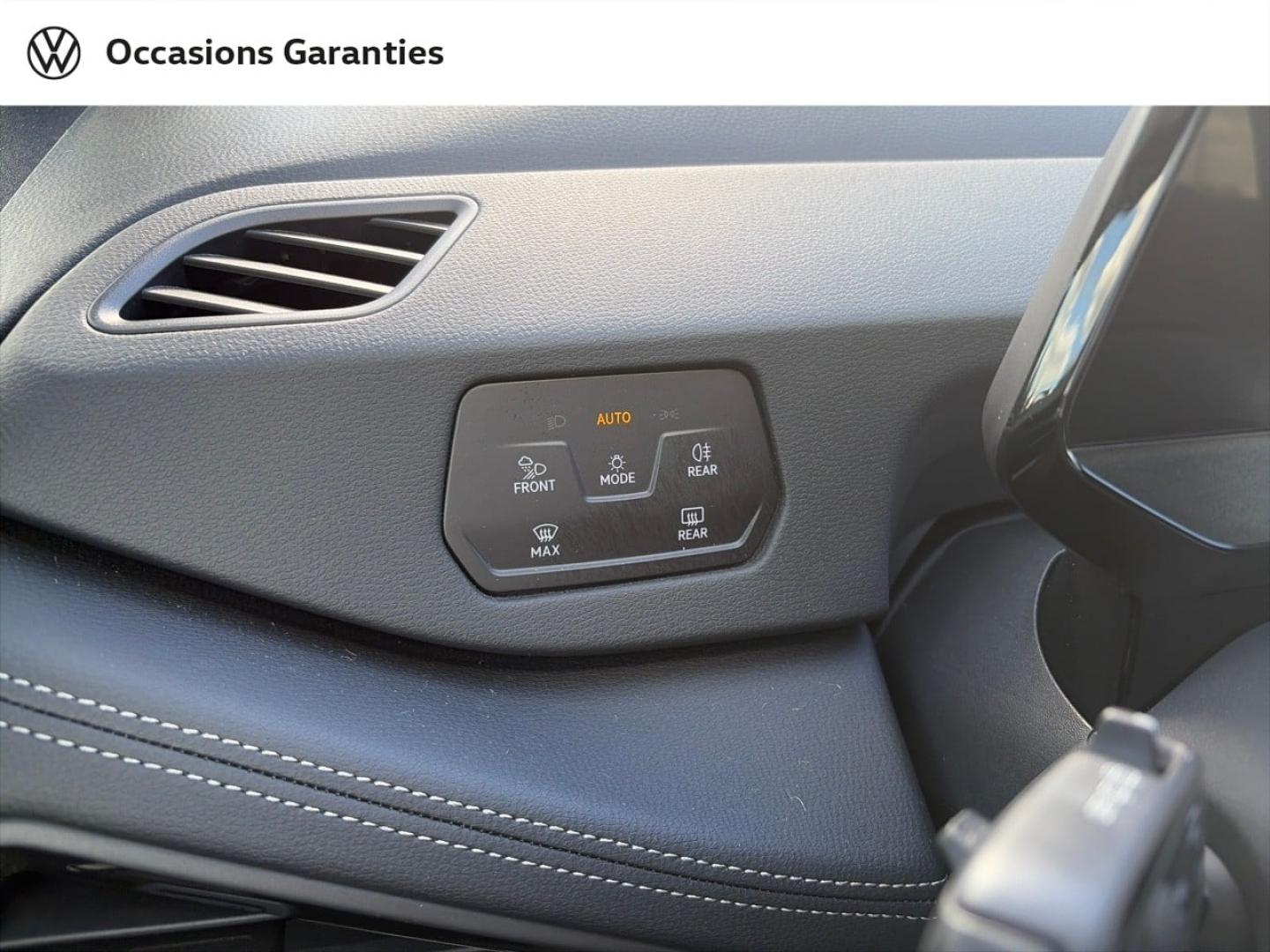 Voitures occasions VOLKSWAGEN ID.3 Life Max Laxou