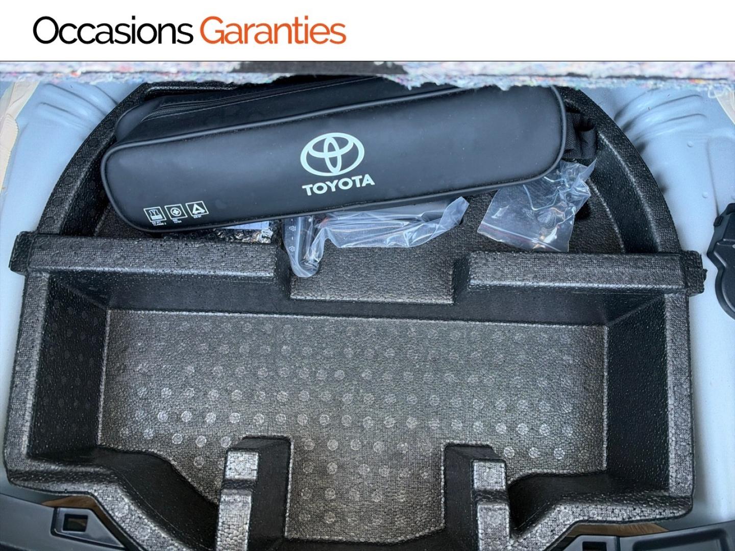 Voitures occasions TOYOTA YARIS France Connect Laxou