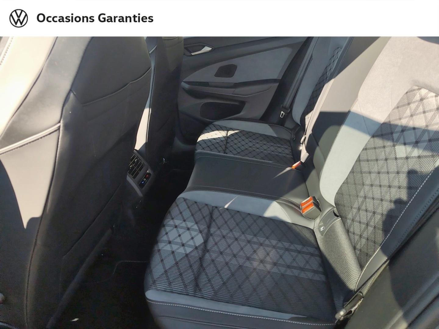 Voitures occasions VOLKSWAGEN GOLF R-Line Laxou