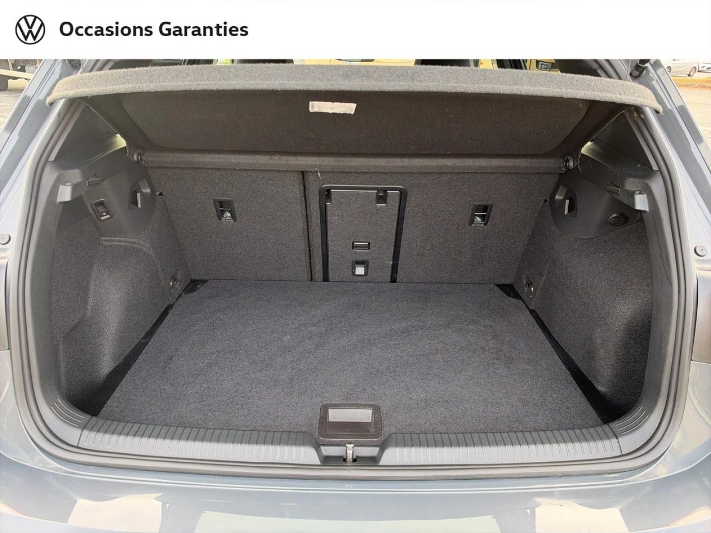 Voitures occasions VOLKSWAGEN GOLF R-Line Laxou