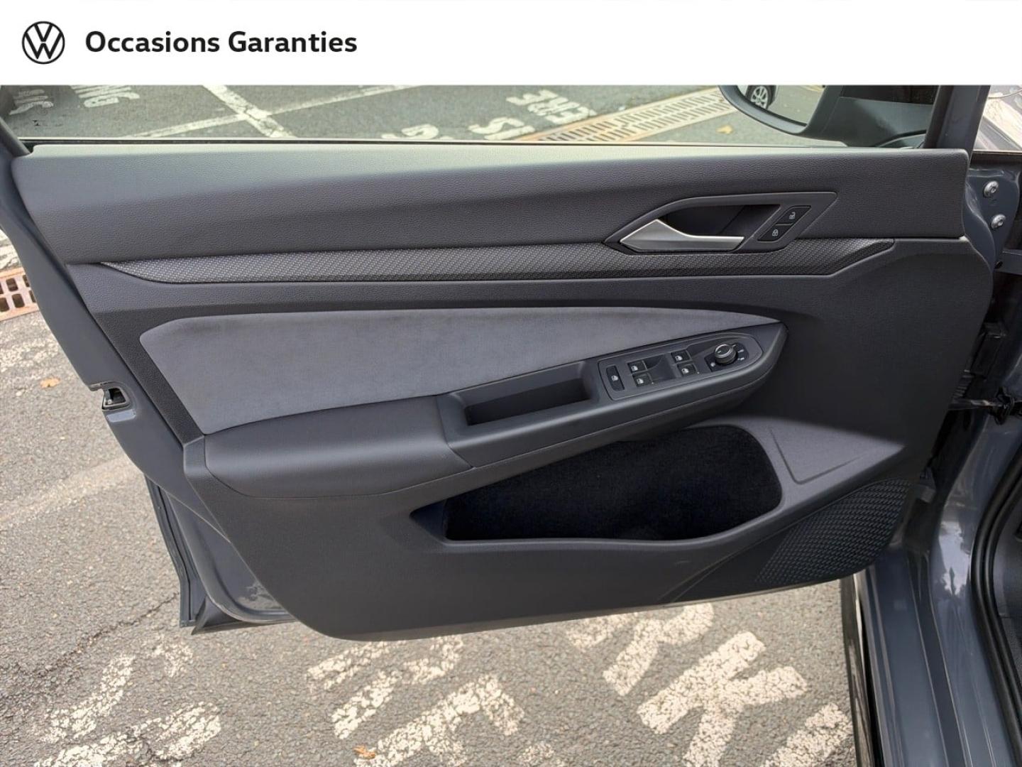 Voitures occasions VOLKSWAGEN GOLF R-Line Nancy