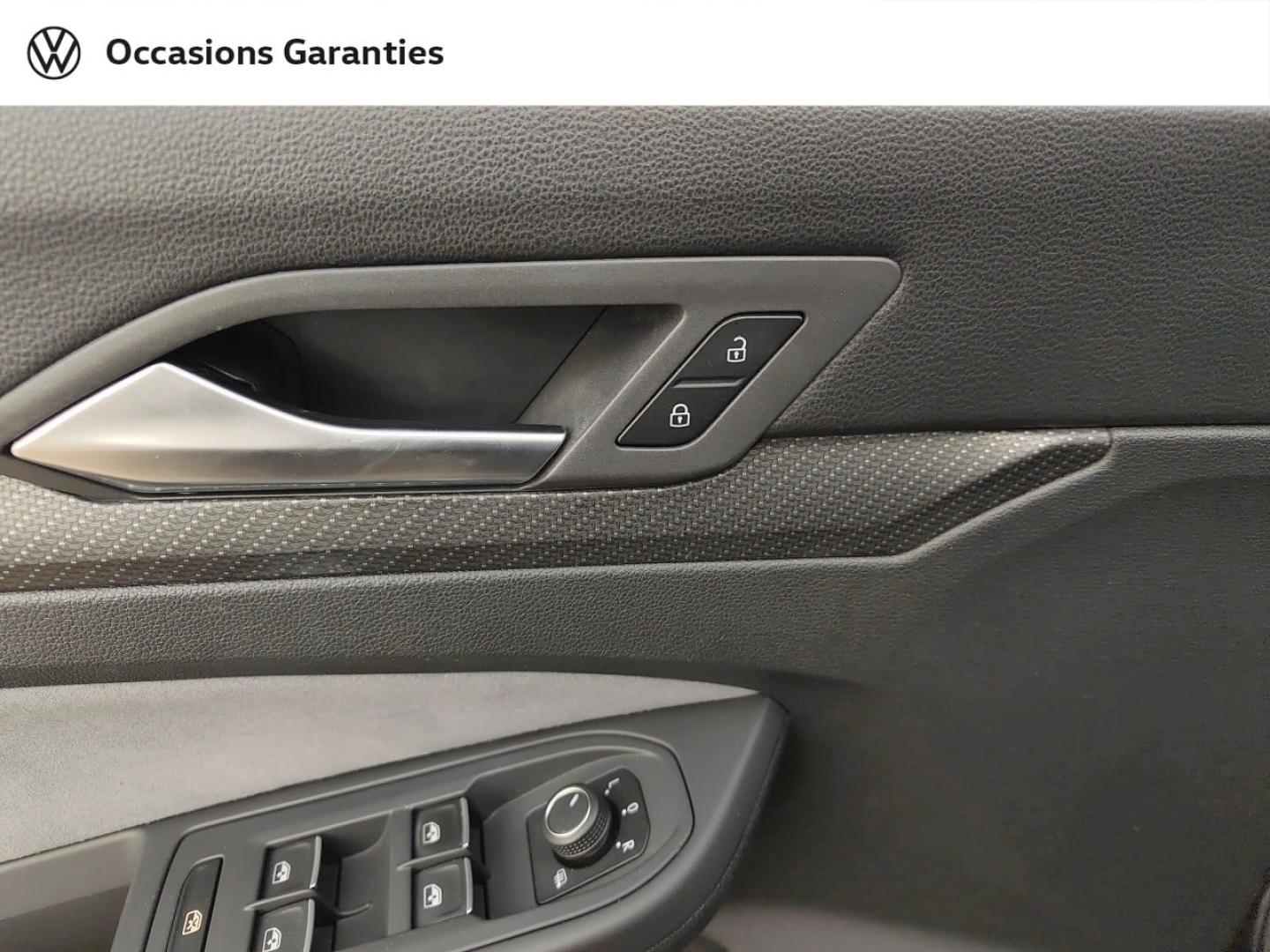 Voitures occasions VOLKSWAGEN GOLF R-Line Laxou