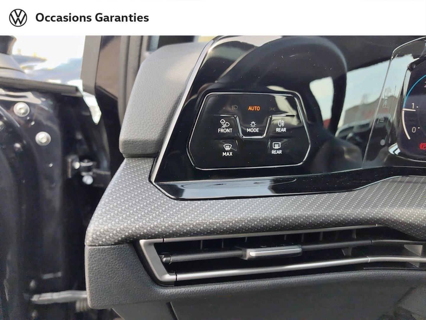 Voitures occasions VOLKSWAGEN GOLF R-Line Laxou