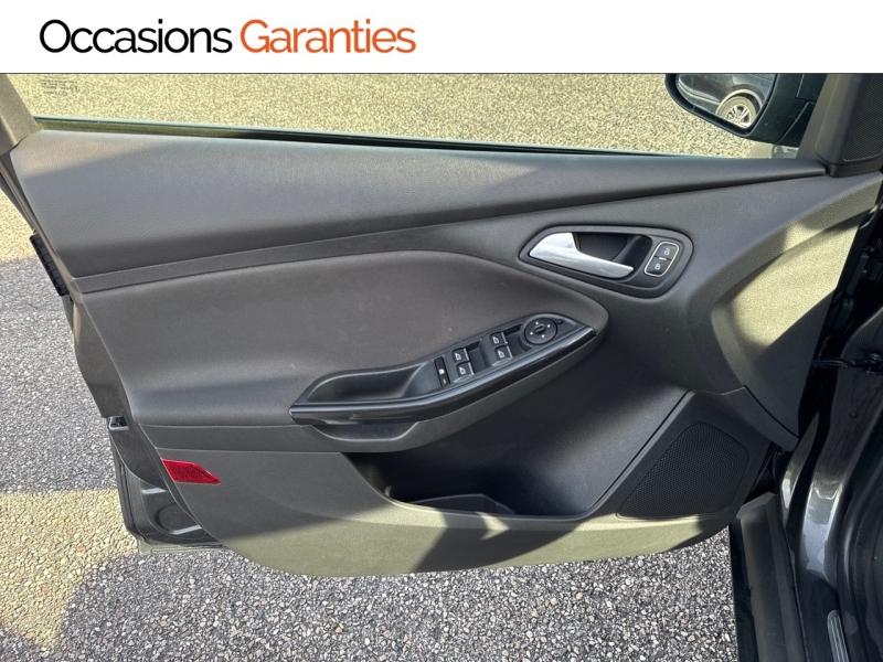 Voitures occasions FORD FOCUS Titanium Nancy