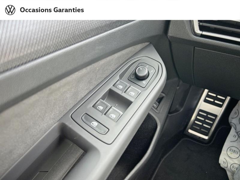 Voitures occasions VOLKSWAGEN Golf SW R-Line Nancy